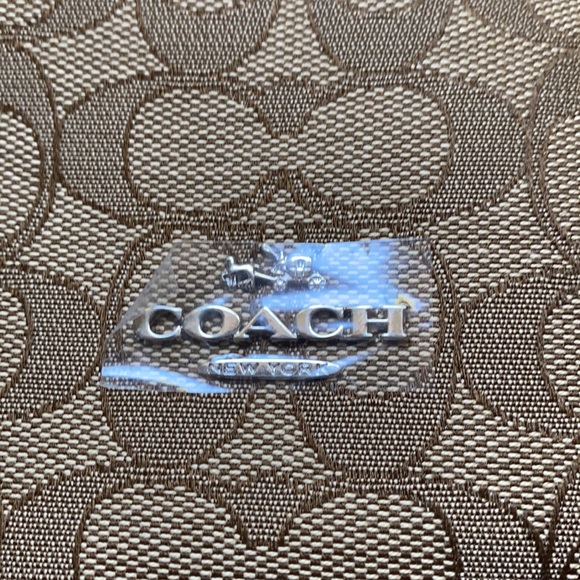 COACH Edie Shoulder Bag 28 in Signature Jacquard. - Picture 2 of 10